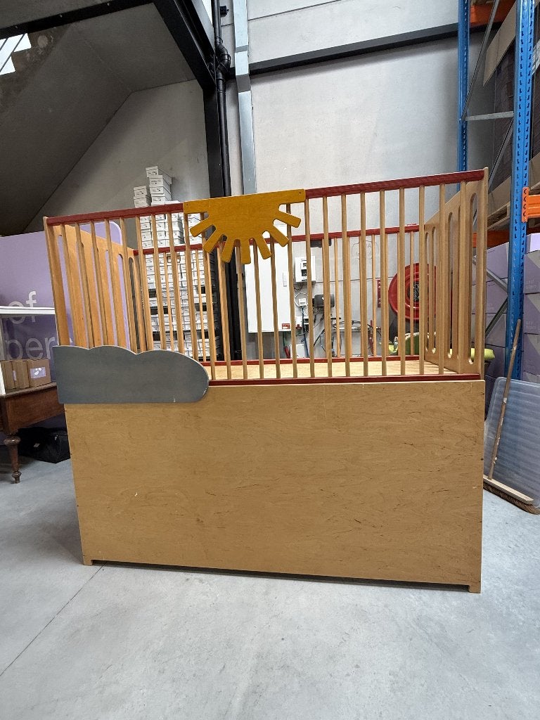 Hoog houten park te koop – €100, Kinderen en Baby's, Ophalen, Gebruikt