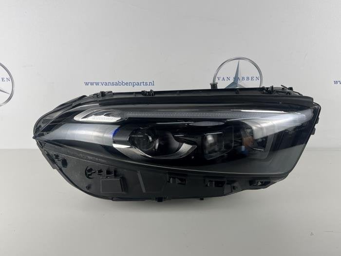 Phare droit d'un Mercedes A-Klasse, -, 3 mois de garantie, Utilisé, -