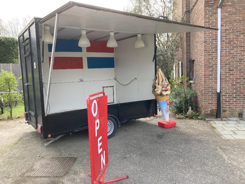 Remorque de food truck non freinée 750 kg, Enlèvement