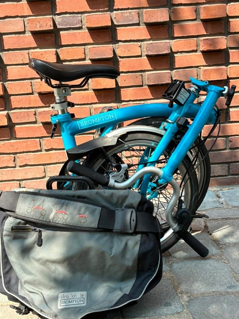 Brompton m2L bleu schtroumpf sac brompton 2 vitesses, Vitesses, Frein sur jante, Brompton, Comme neuf