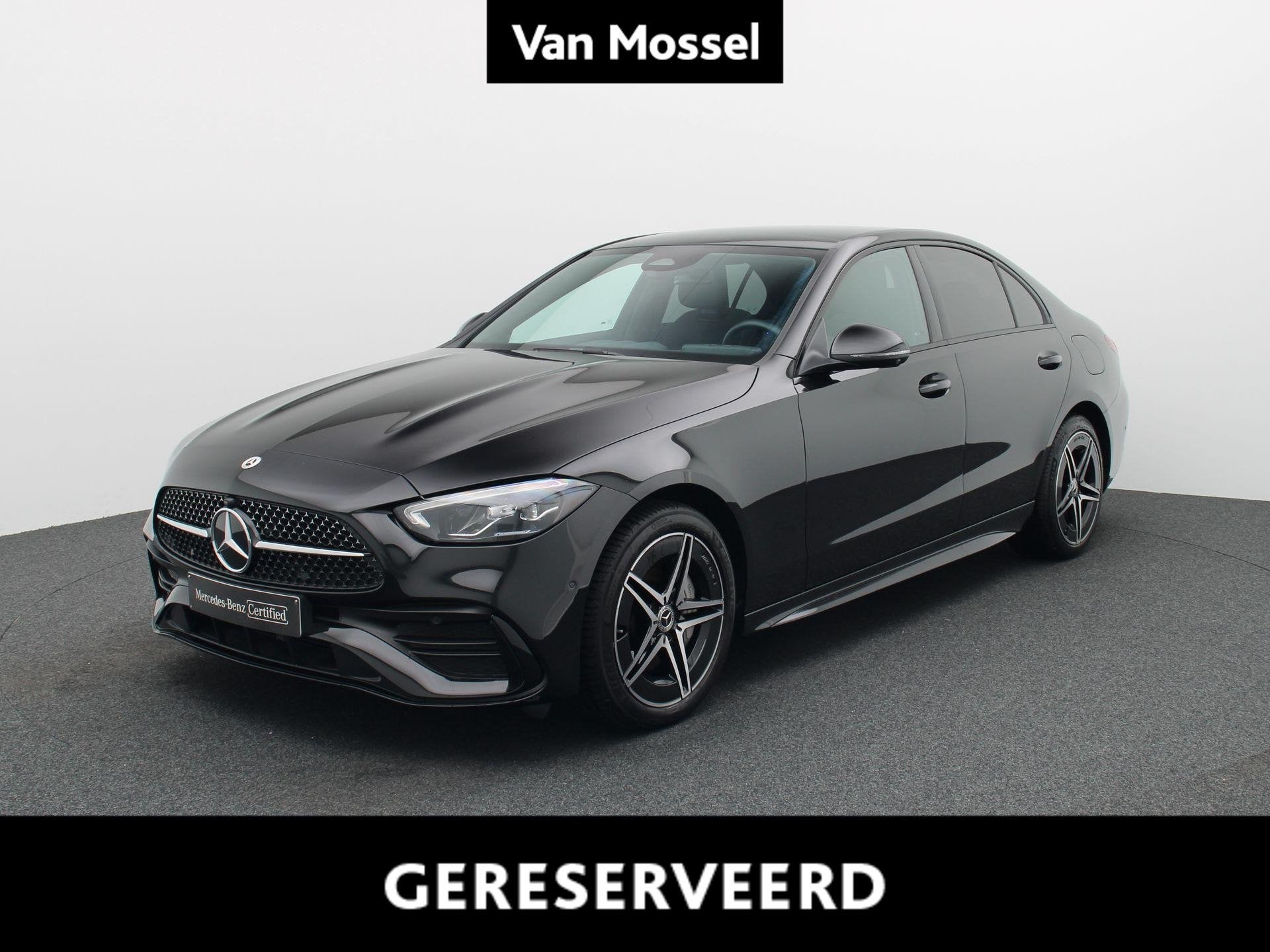 Mercedes-Benz C 300 e AMG Line Berline + PANORAMISCH DAK + N, Auto's, Automaat, 4 cilinders, 2080 kg, Zwart