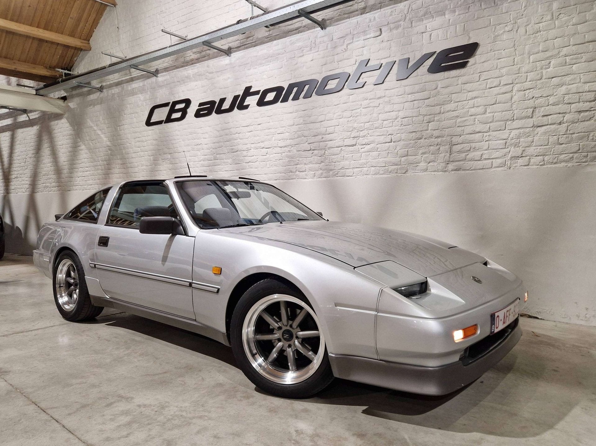 Nissan 300 ZX Z31 Turbo, Autos, Argent ou Gris, Achat, Entreprise, Boîte manuelle