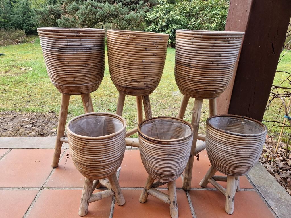 Six porte-plantes en rotin/osier, Jardin & Terrasse, Enlèvement, Utilisé, Rond, Autres matériaux