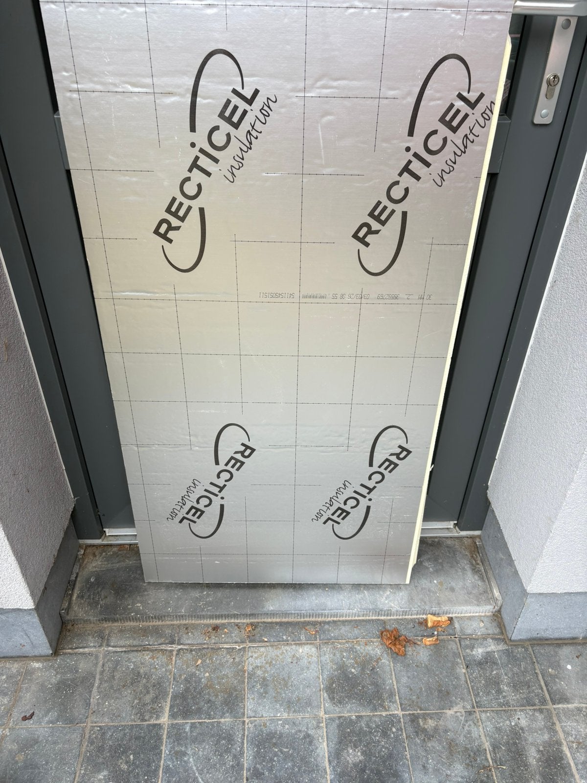 Recticel eurowall 30mm, Doe-het-zelf en Bouw, Ophalen, Zo goed als nieuw