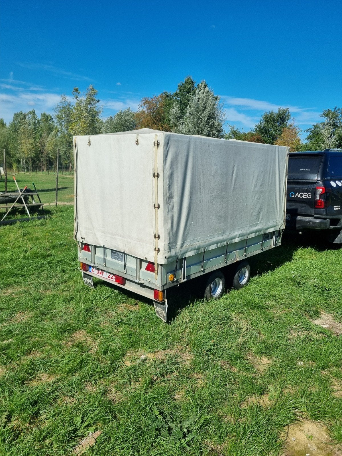 ongeremde dubbesas aanhangwagen, Ophalen