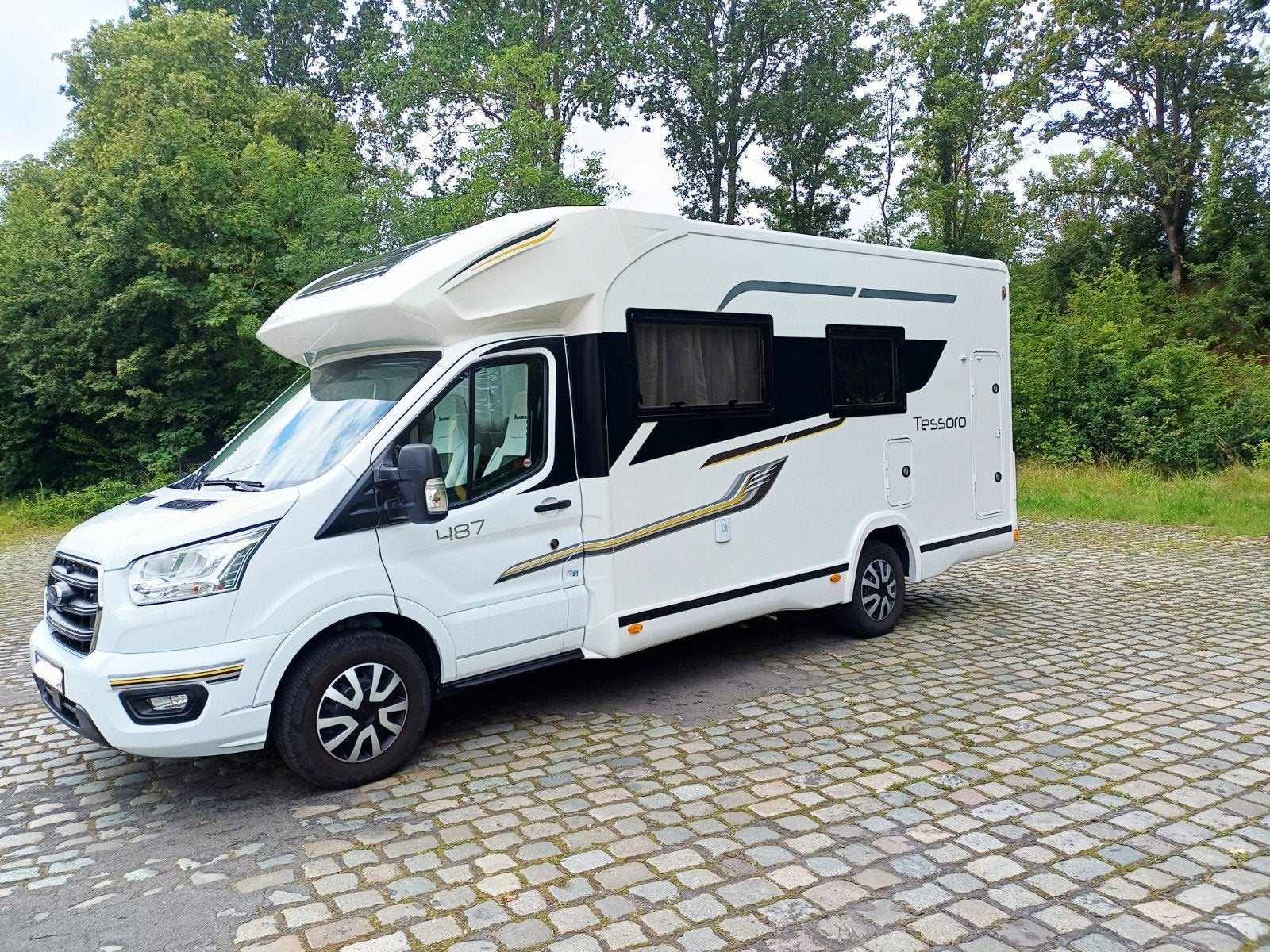 ***Ford Benimar tessoro 487
Bwj 2021/Km 15750***, Jusqu'à 4, 6 à 7 mètres, Toilette à cassette, Ford
