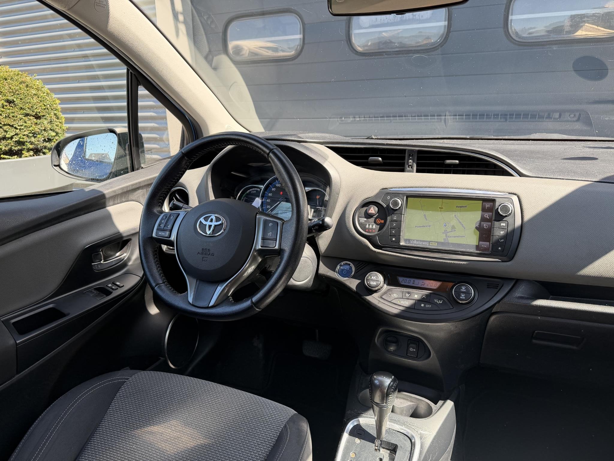 Toyota Yaris 1.5 Hybrid Lease (automatique), Achat, Alarme, Euro 6, Entreprise