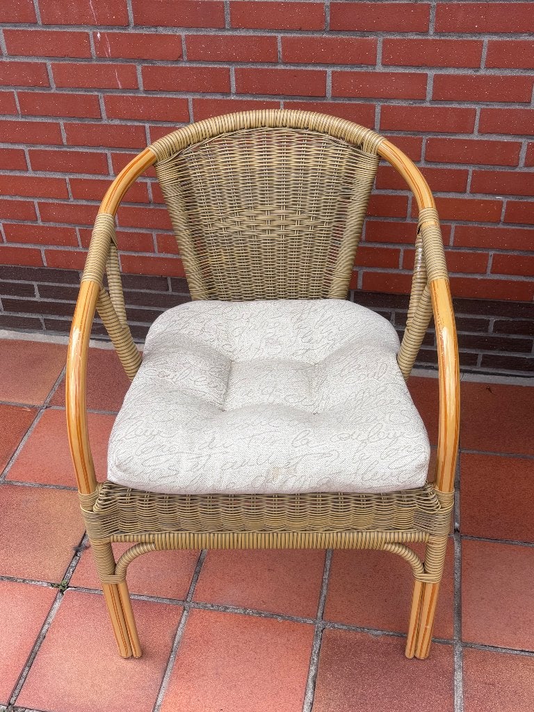 Chaise en osier, Enlèvement, Comme neuf
