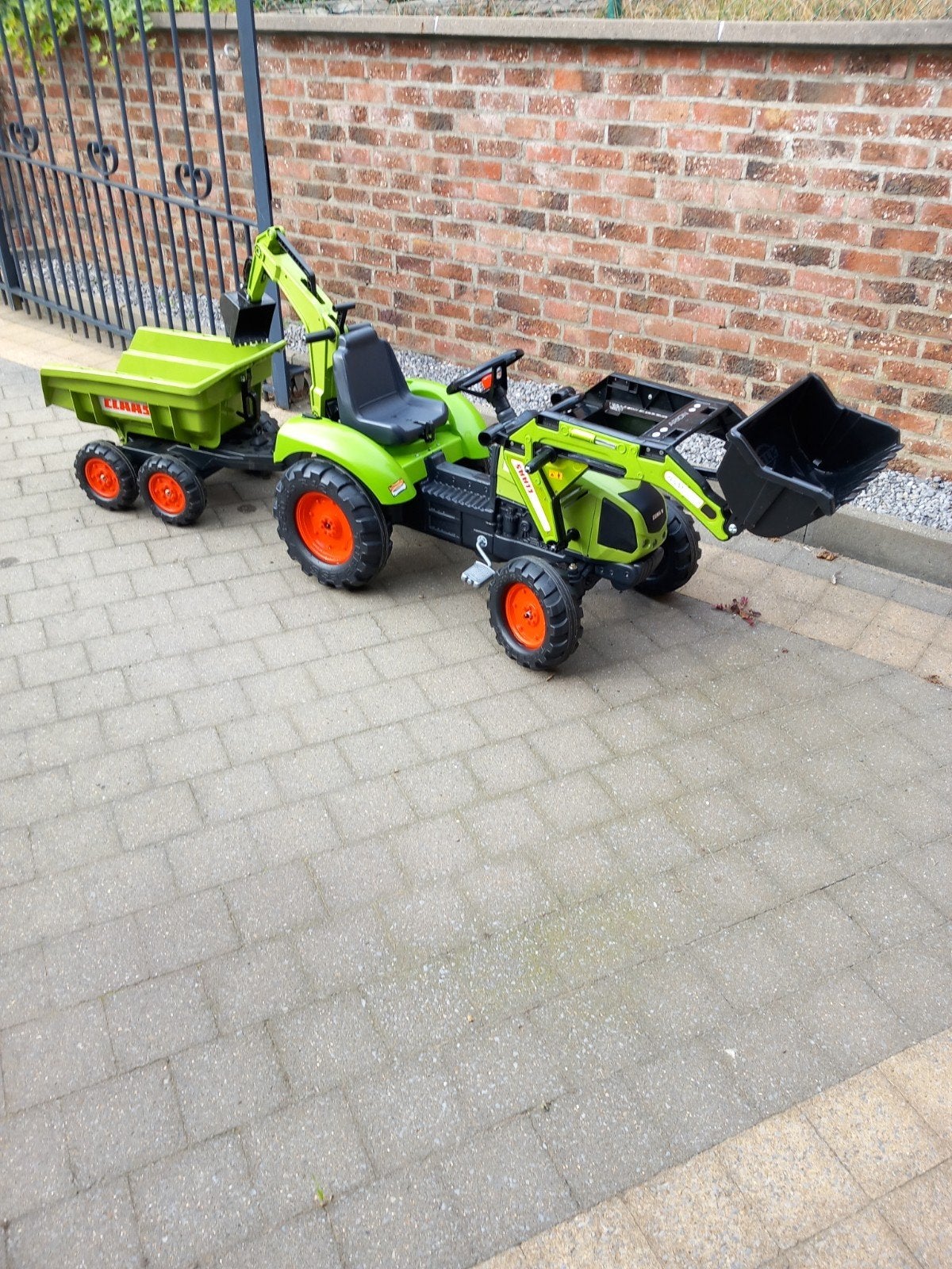 Claas traptractor., Ophalen