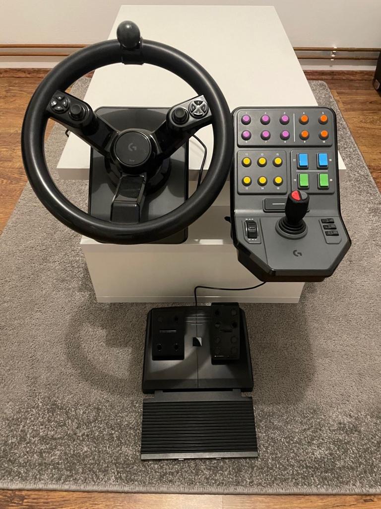 Volant pc logitech, Enlèvement ou Envoi, Comme neuf