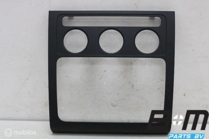 Radio afdekking VW Touran 1T0858071G, Utilisé