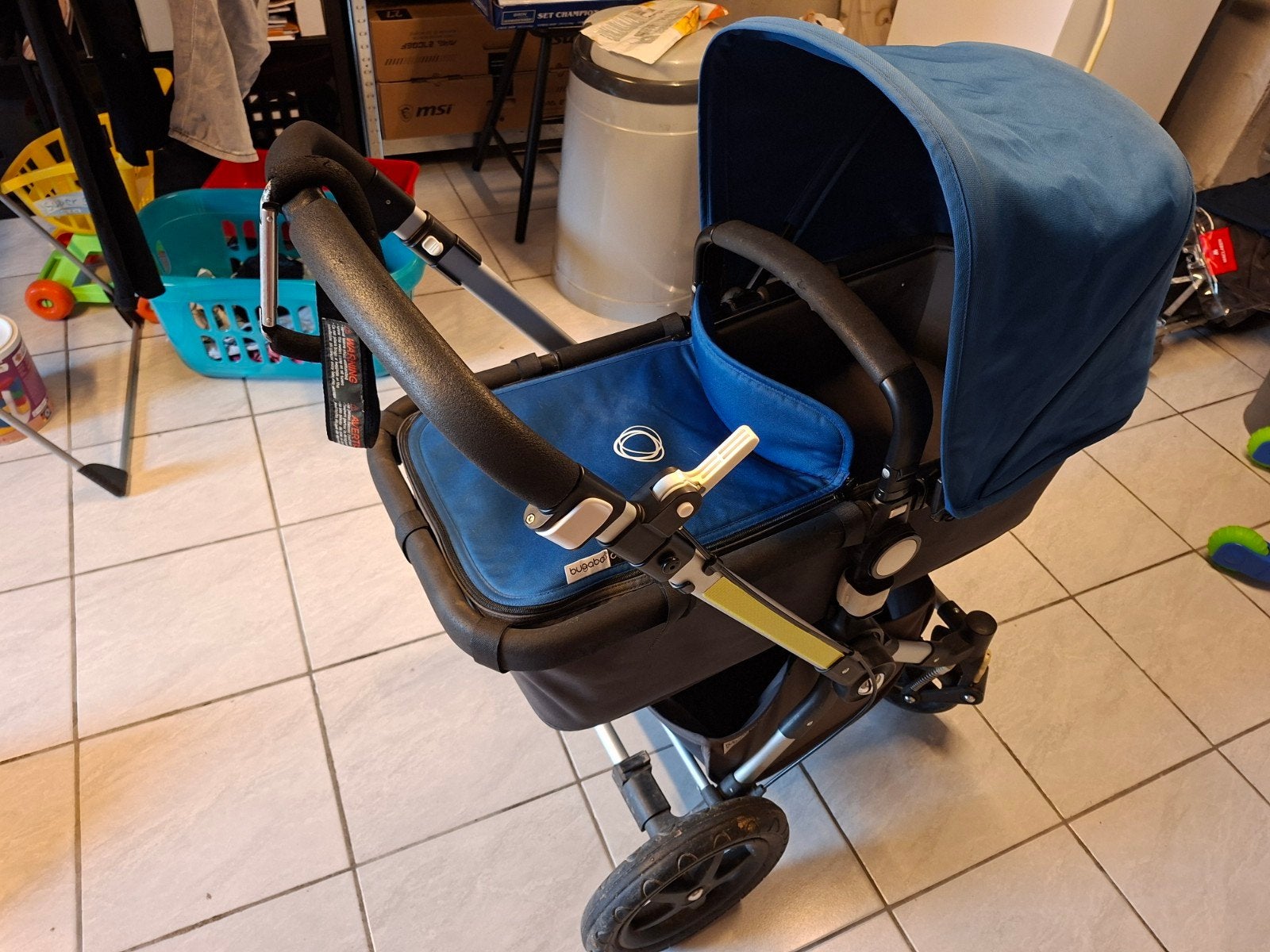Poussette Bugaboo avec accessoires et sac à langer gratuit, Enfants & Bébés, Poussettes & Combinaisons, Utilisé, Poussette, Bugaboo