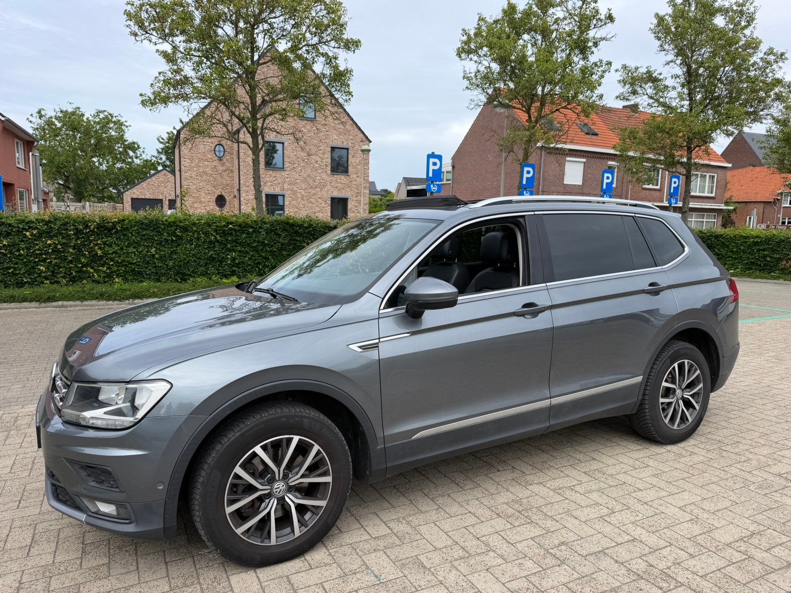 Volswgen tigvan 2.0 tdi met 7 platen jaar 2018, Automaat, Euro 6, Bedrijf, Tiguan