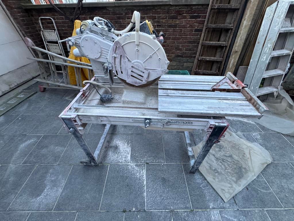 Scie pour carrelage sur table à l’eau - tegelzaagmachine, Ophalen, Gebruikt, Cirkelzaag, 30 tot 70 mm
