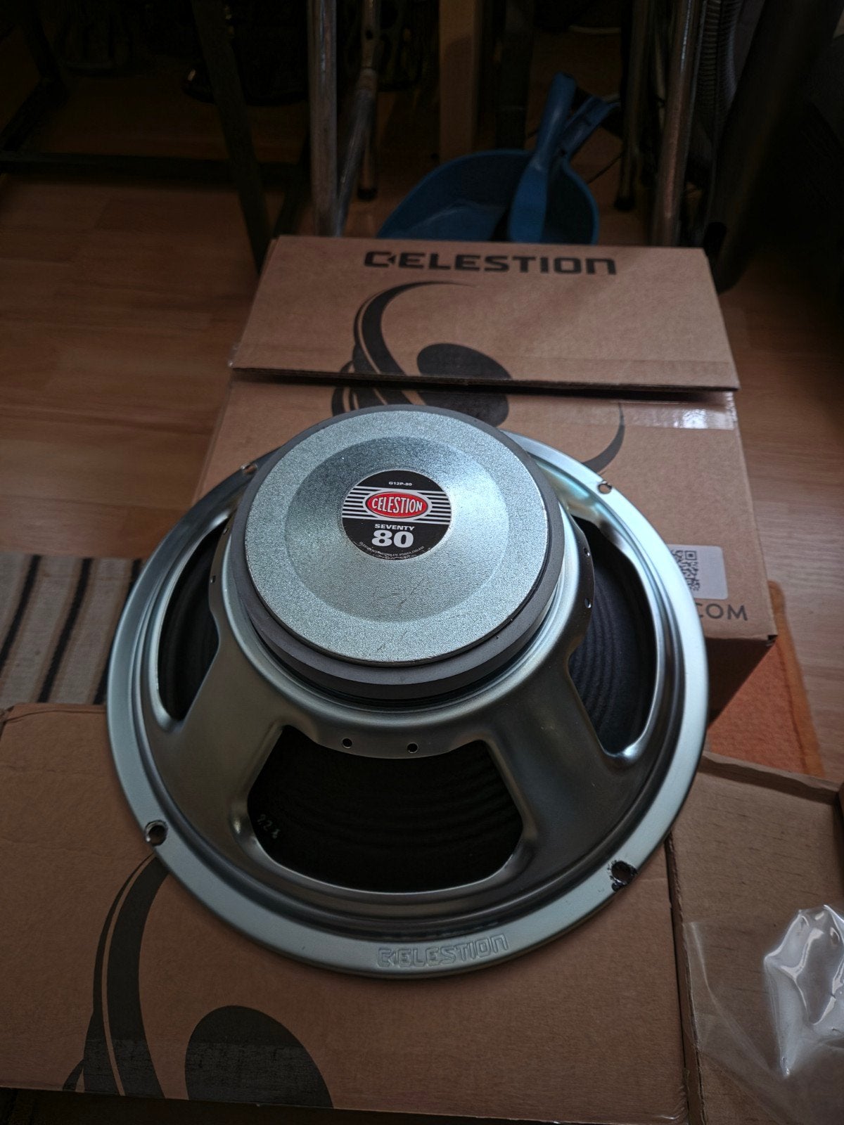 2 x Haut-parleurs Celestion 80 is 8 ohms, Enlèvement ou Envoi, Comme neuf, Guitare, 50 à 100 watts