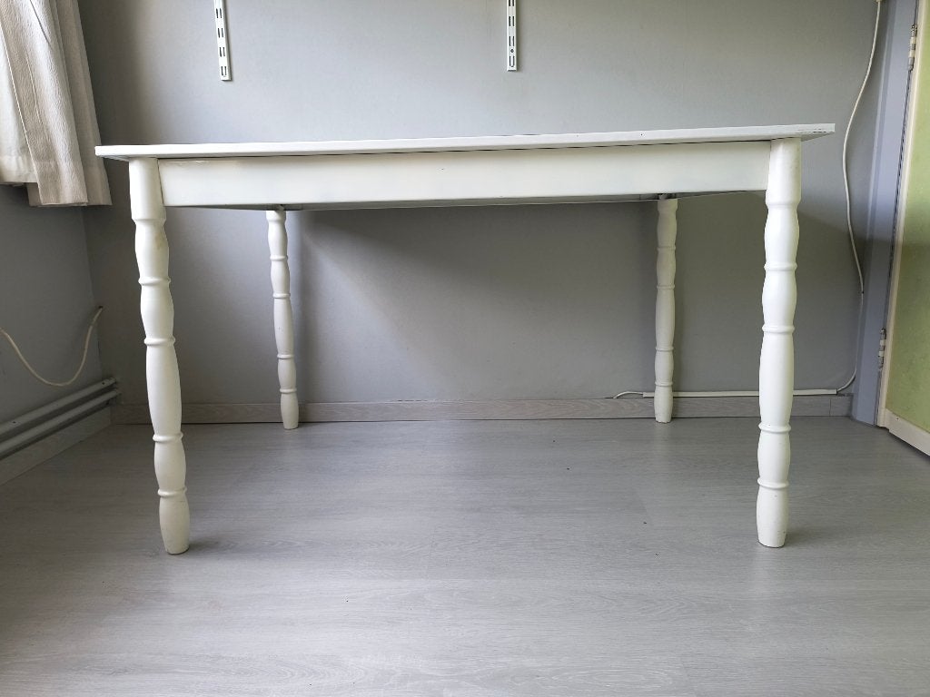 Stevige wit gelakte houten tafel 80x120, Gebruikt, 100 tot 150 cm, 50 tot 100 cm, Modern/tijdloos