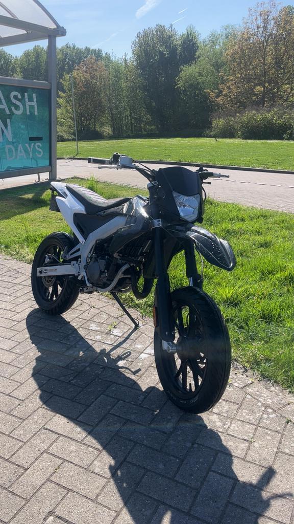Aprilia sx 70, Fietsen en Brommers, Ophalen, 6 versnellingen, Gebruikt, 70 cc