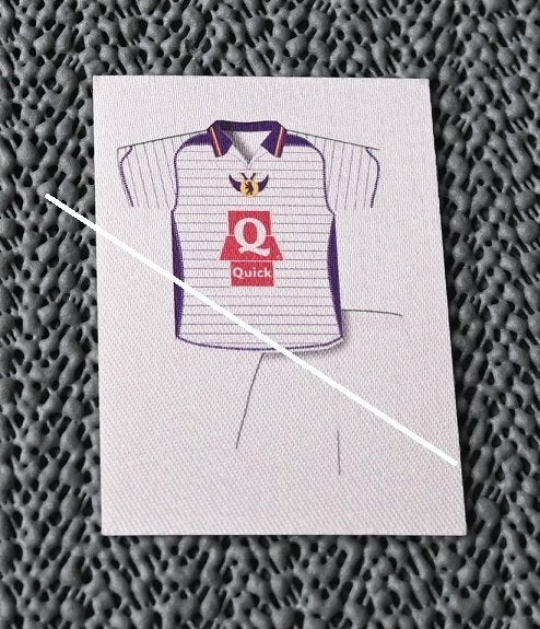 Panini Football 2011 / Germinal Beerschot Antwerp / Truitje, Verzamelen, Sportartikelen en Voetbal, Verzenden, Nieuw, Poster, Plaatje of Sticker