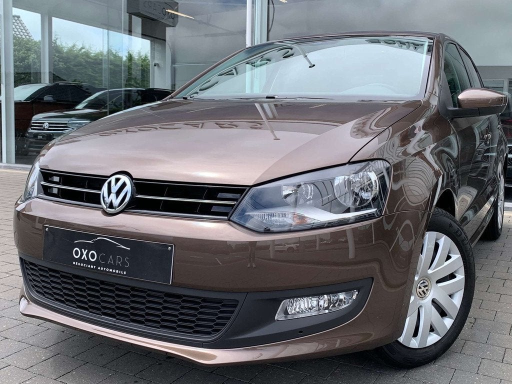 Volkswagen Polo 1.2i HIGHLINE / GPS / CLIM AUTO / CRUISE / R, Autos, Euro 5, Achat, Entreprise, 69 ch
