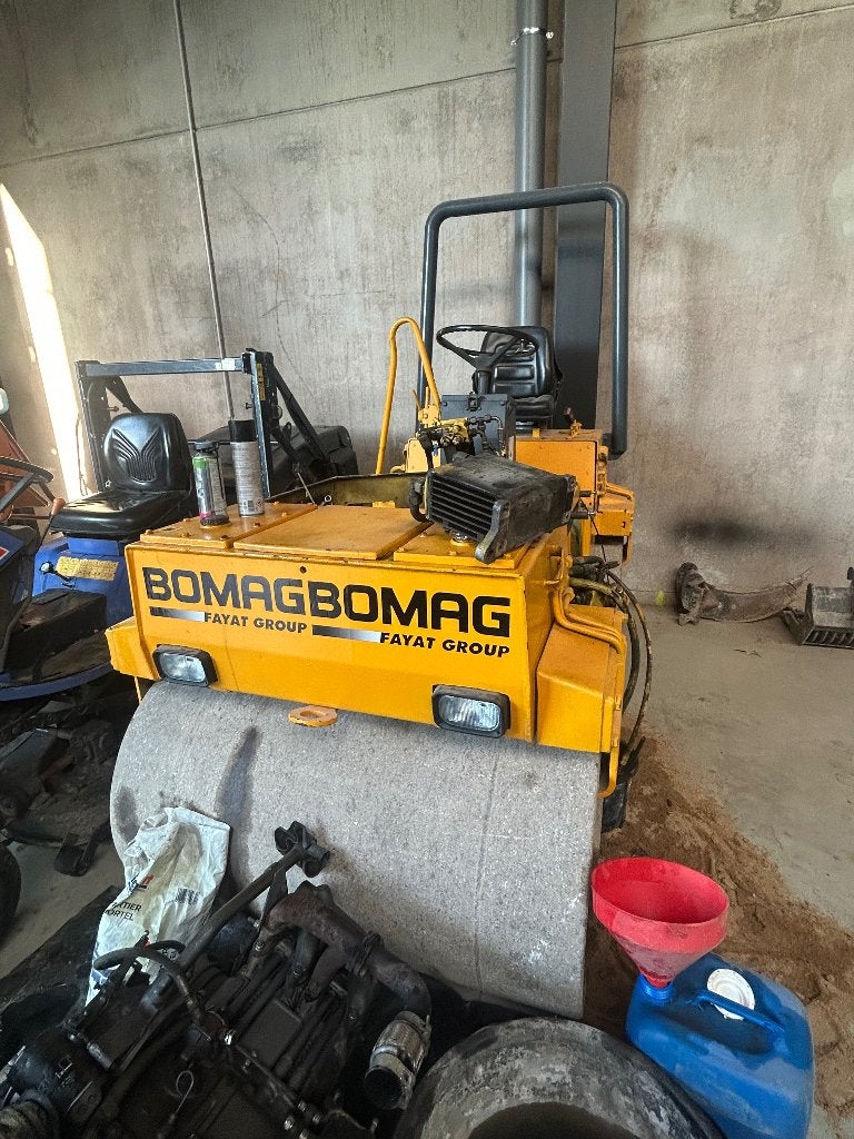 Bomag pour pièces, Articles professionnels, Agriculture | Outils, Enlèvement