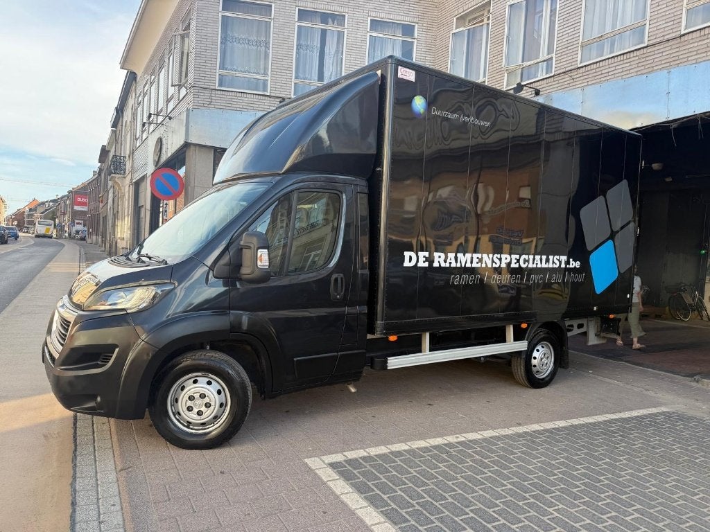 Peugeot Boxer 2.0 Hdi 163 pk 36.000 km*Netto 15702*, Auto's, Bestelwagens en Lichte vracht, 4 deurs, Euro 6, Zwart, Leder