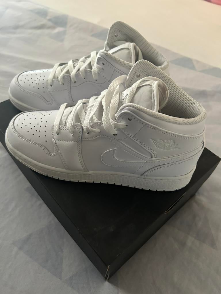Air Jordan 1 Mid wit, maat 39, Vêtements | Femmes, Chaussures, Neuf, Sneakers et Baskets, Enlèvement, Blanc