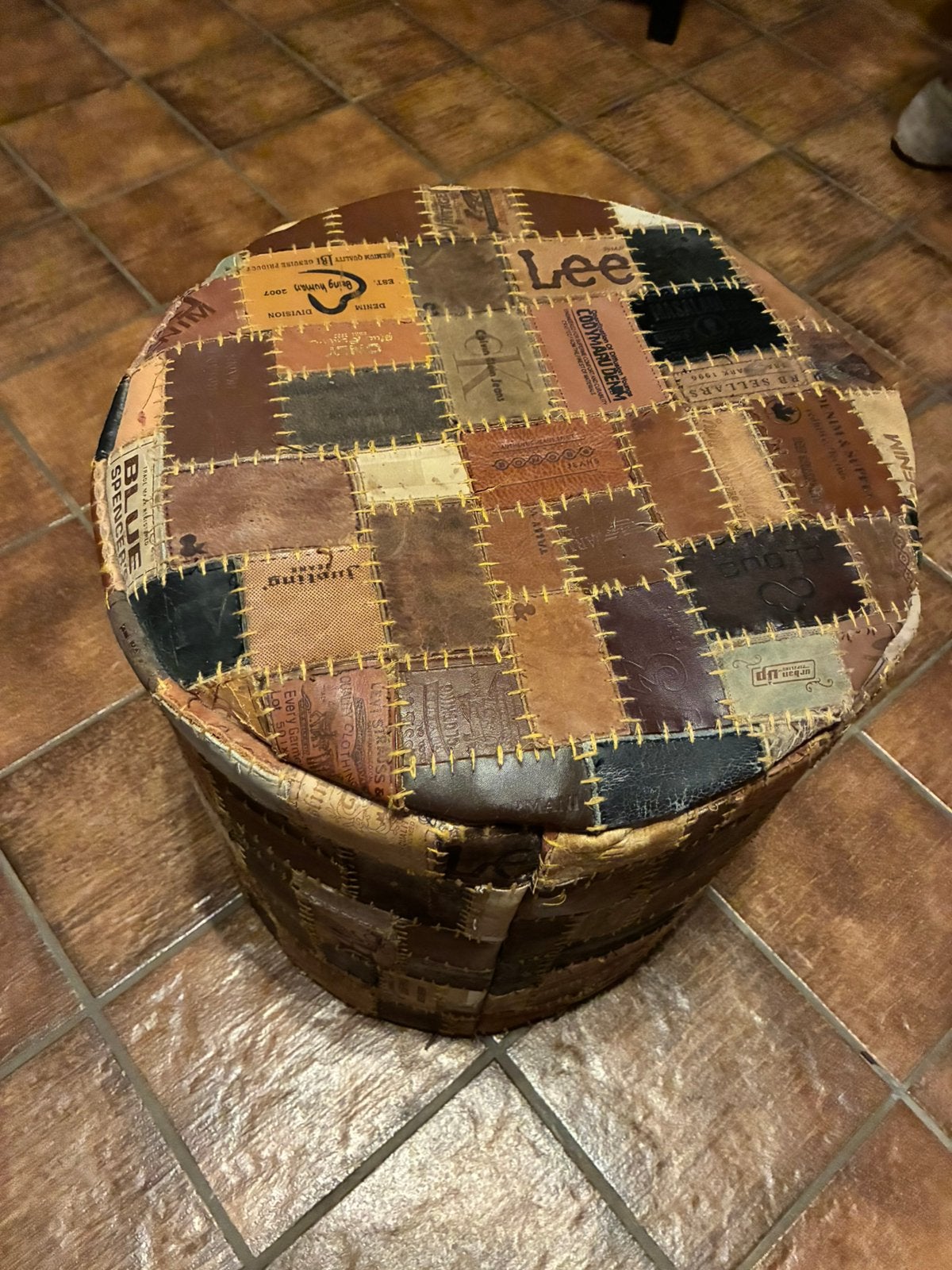Moderne leerlook poef, Ophalen, Gebruikt, Overige vormen, Minder dan 50 cm