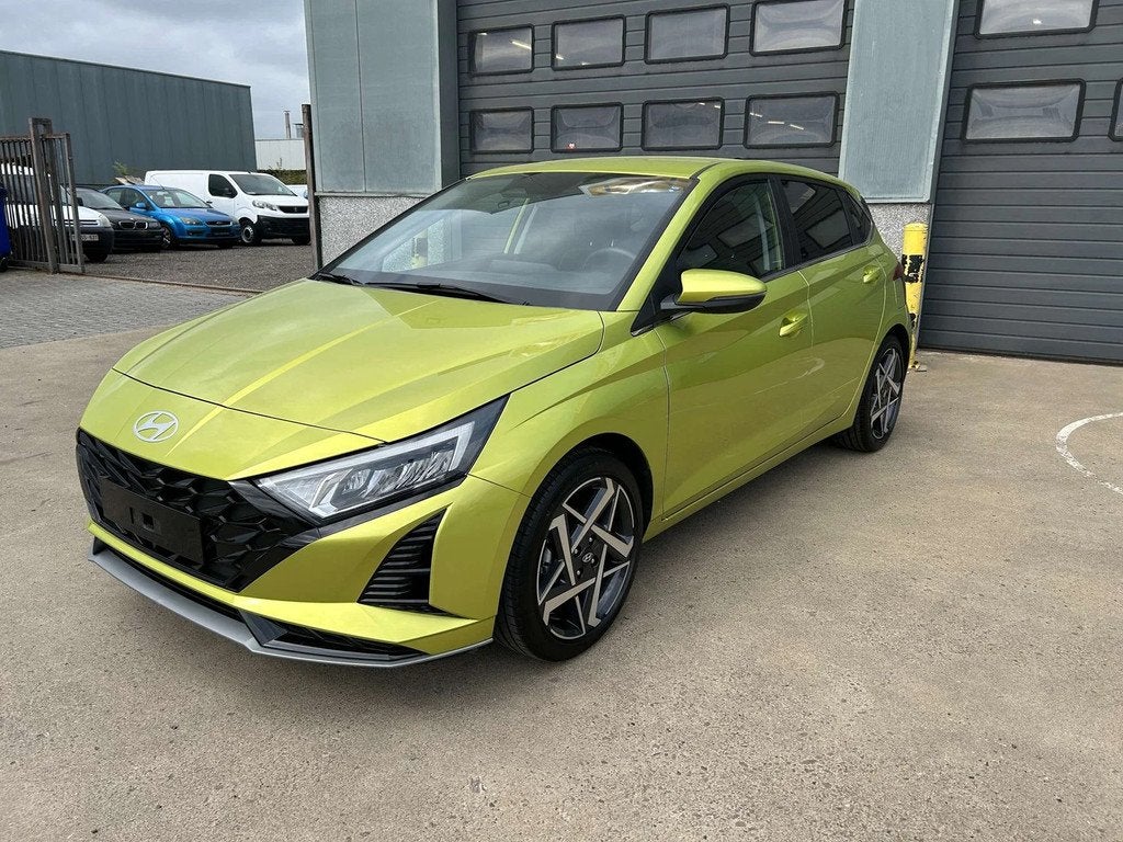 Hyundai i20 i20 1.2i Air (bj 2024), Gebruikt, 4 cilinders, Lichtsensor, 62 kW