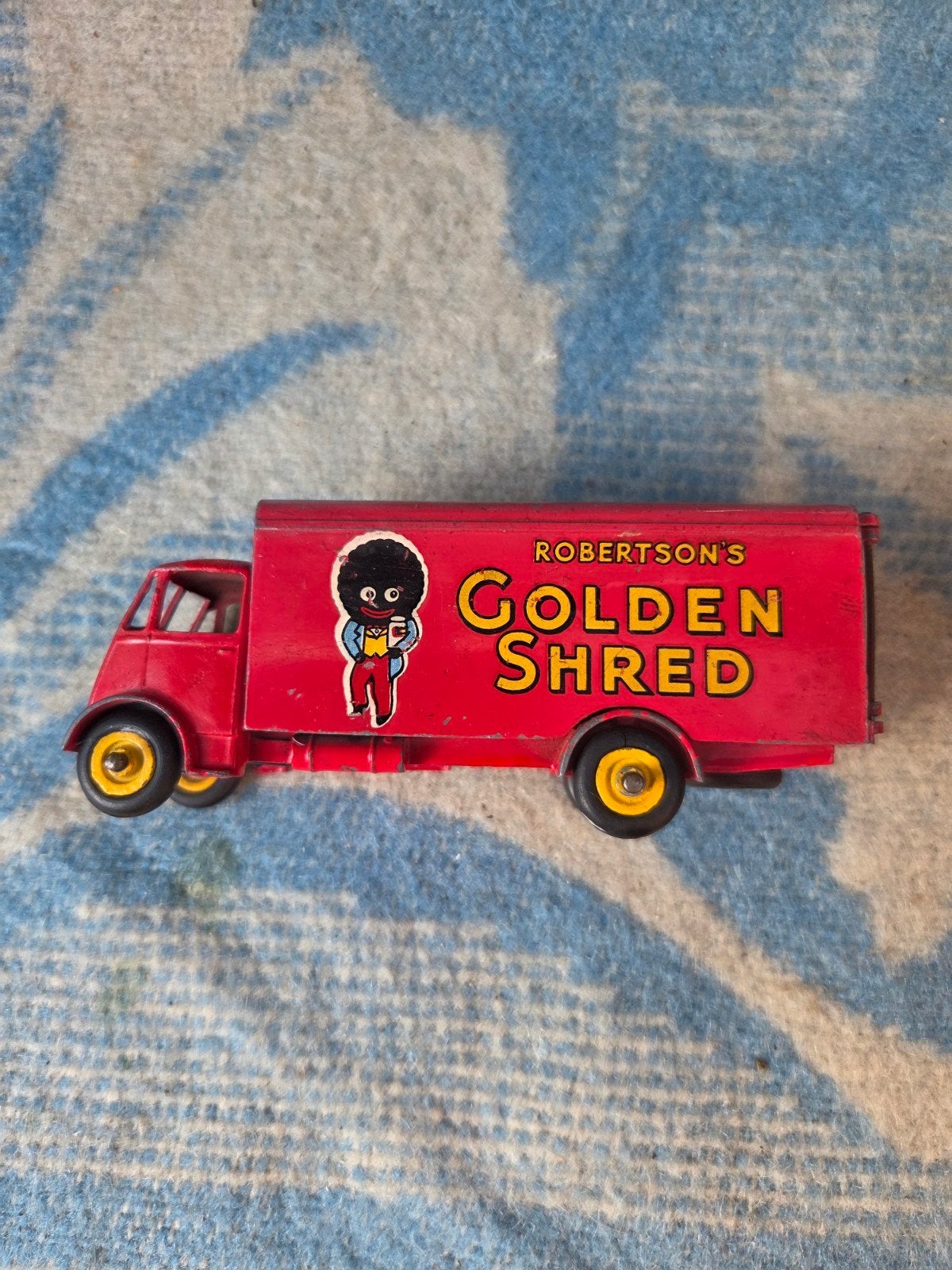 DINKY TOYS #918 GUY DE GOLDEN SHRED TRÈS BON ORIGINAL, Enlèvement ou Envoi, Dinky Toys