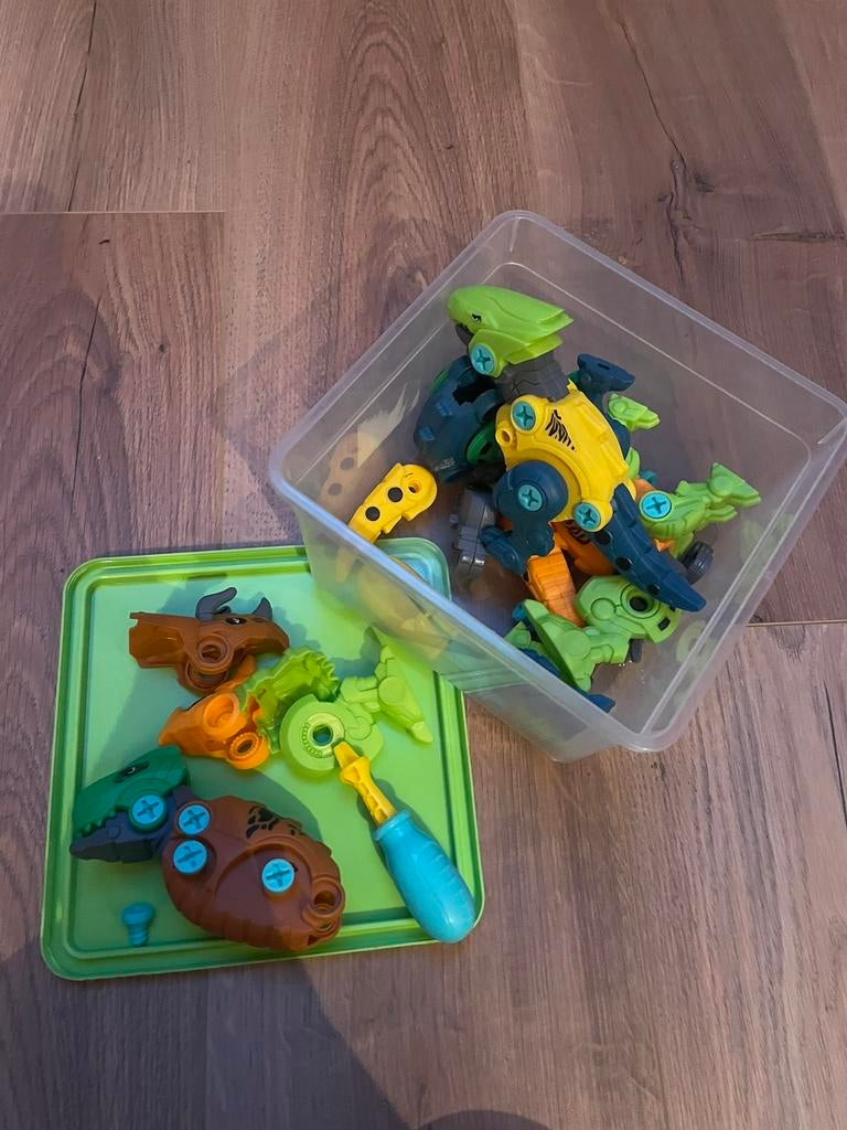 Dinosaures à construire/demonter, Enlèvement, Comme neuf
