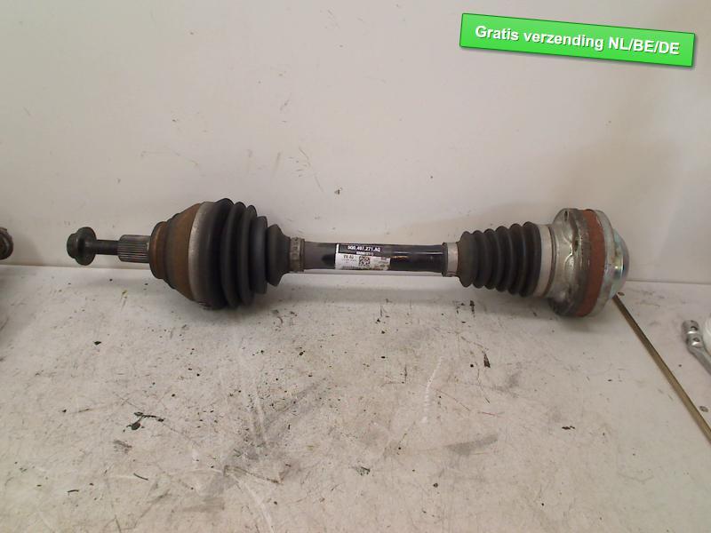 AANDRIJFAS LINKS VOOR Golf VII (AUA) (5Q0407271AQ), Gebruikt, De Bloemendaal 21 21
5221 EB  'S HERTOGENBOSCH, NL, Info@123Parts.nl