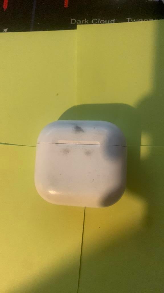 Airpods 4, Ophalen, Gebruikt