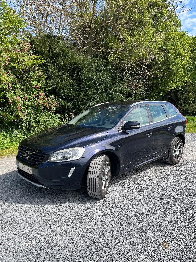 Volvo XC60 Ocean Race 2017; 126869km, Autos, Volvo, Particulier, XC60, ABS, Airbags, Air conditionné, Alarme, Bluetooth, Ordinateur de bord