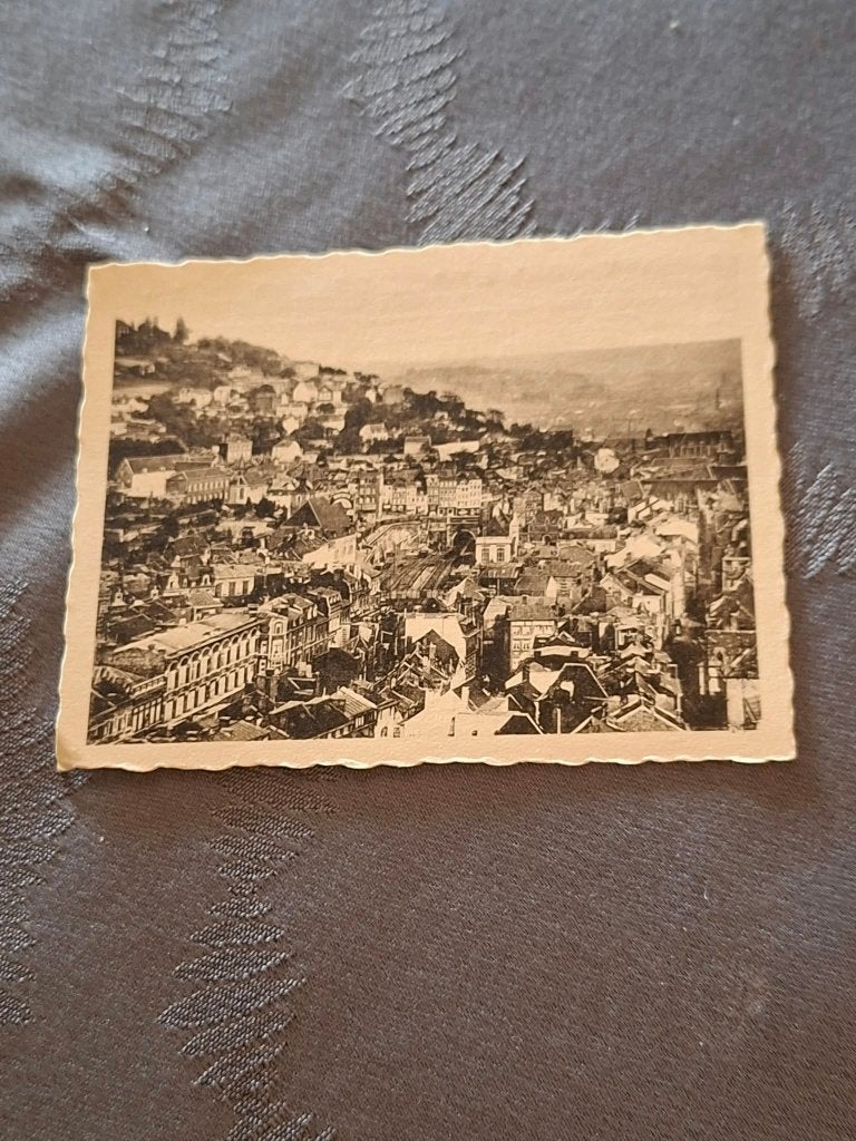 Prentje/Chromo : Luik / Vesting en panorarma/de Beukelaar, Enlèvement ou Envoi, Gravure, Utilisé, 1940 à 1960