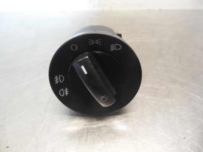 Commutateur lumière d'un Volkswagen Polo (Polo 01-), Volkswagen, -, 3 mois de garantie, Utilisé
