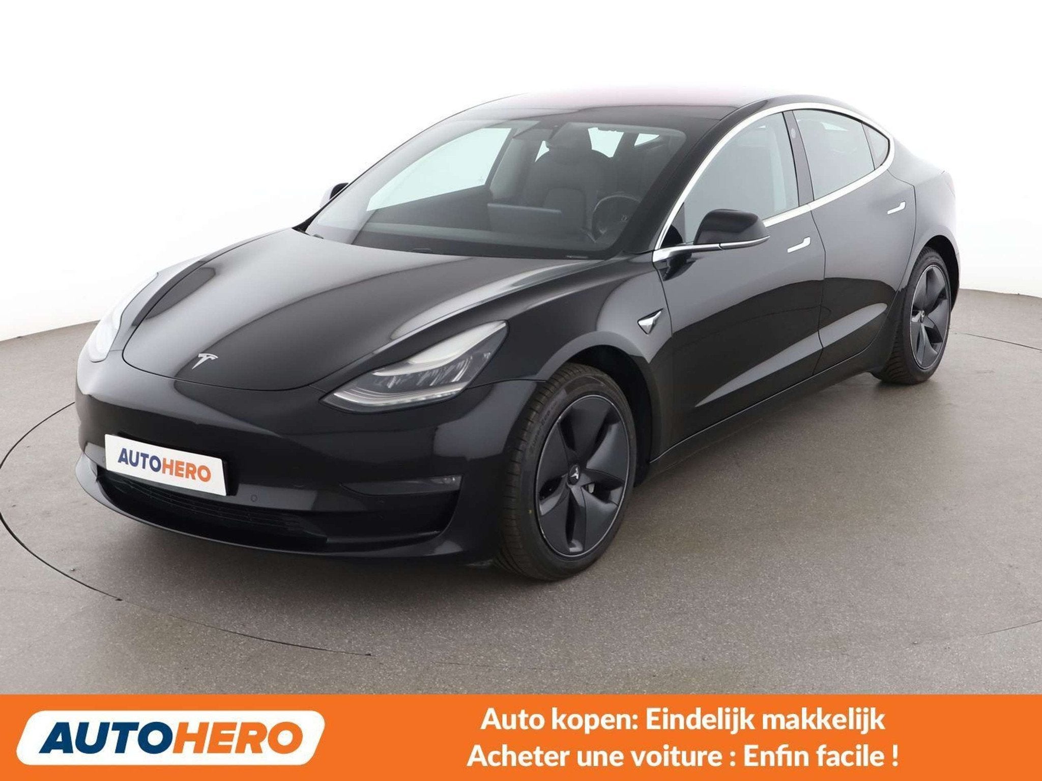 Tesla Model 3 Long Range (année de construction 2019), Autos, Cuir, Achat, Ordinateur de bord, Noir