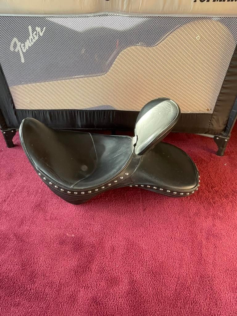 Selle Corbin avec dossier amovible, Motos, Enlèvement, Utilisé