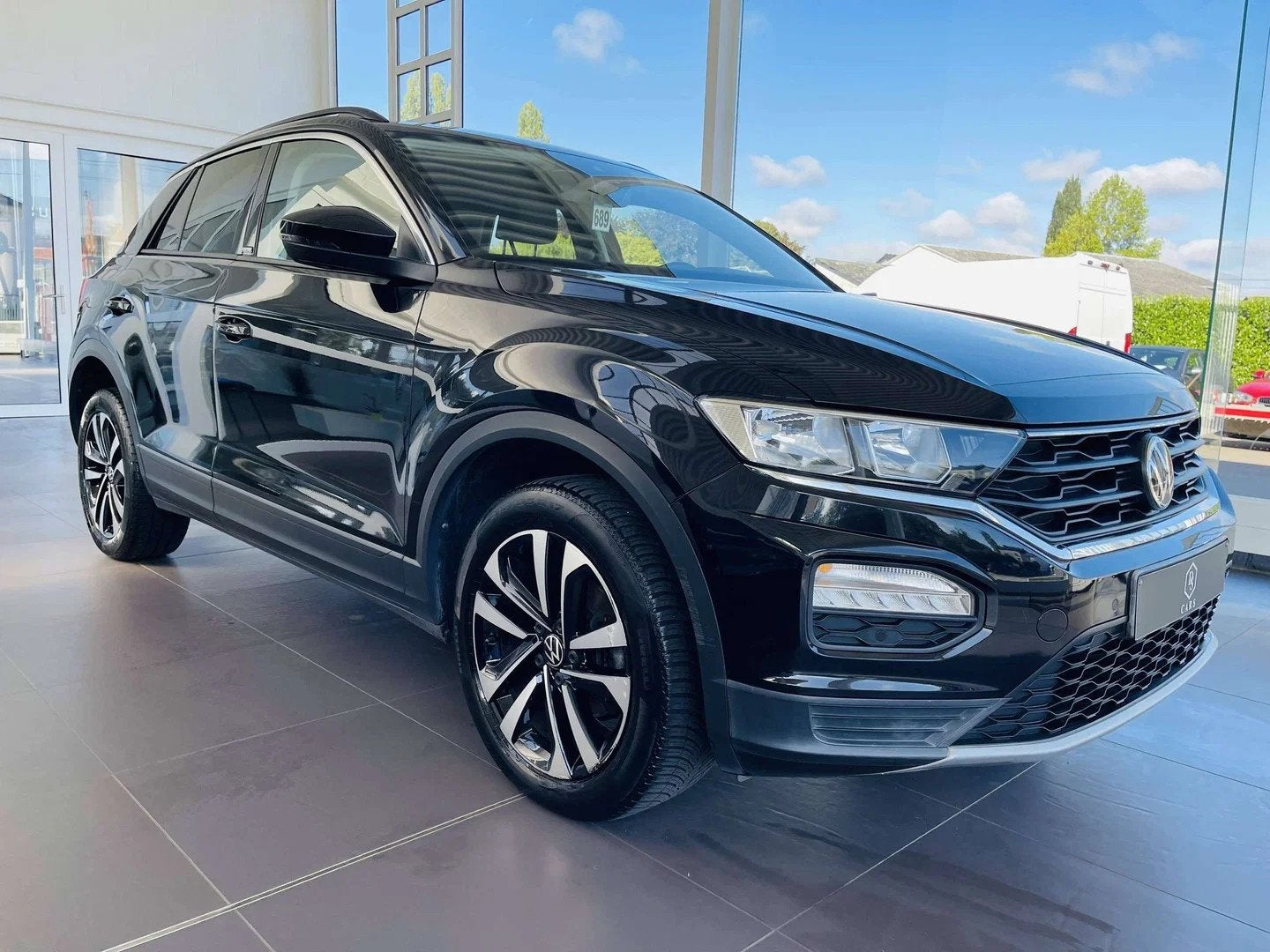 Volkswagen T-Roc 2.0 TDi SCR * GARANTIE + APPLE CAR PLAY + C, Autos : Divers, Diesel, 1968 cm³, Boîte manuelle, Volkswagen