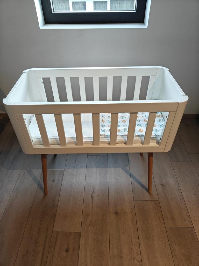 Wit wiegje ( merk.Troll), Kinderen en Baby's, Ophalen, Wieg