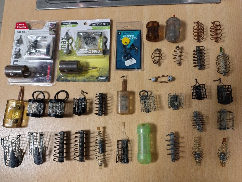 KORFEN VOOR DE FEEDER HENGEL, Ophalen of Verzenden, Zo goed als nieuw, Overige typen