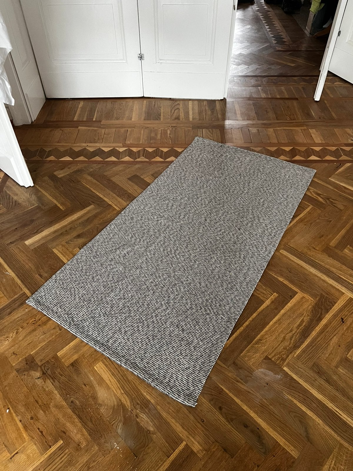 Tapis IKEA, Maison & Meubles, 150 à 200 cm, Gris, Comme neuf, Enlèvement