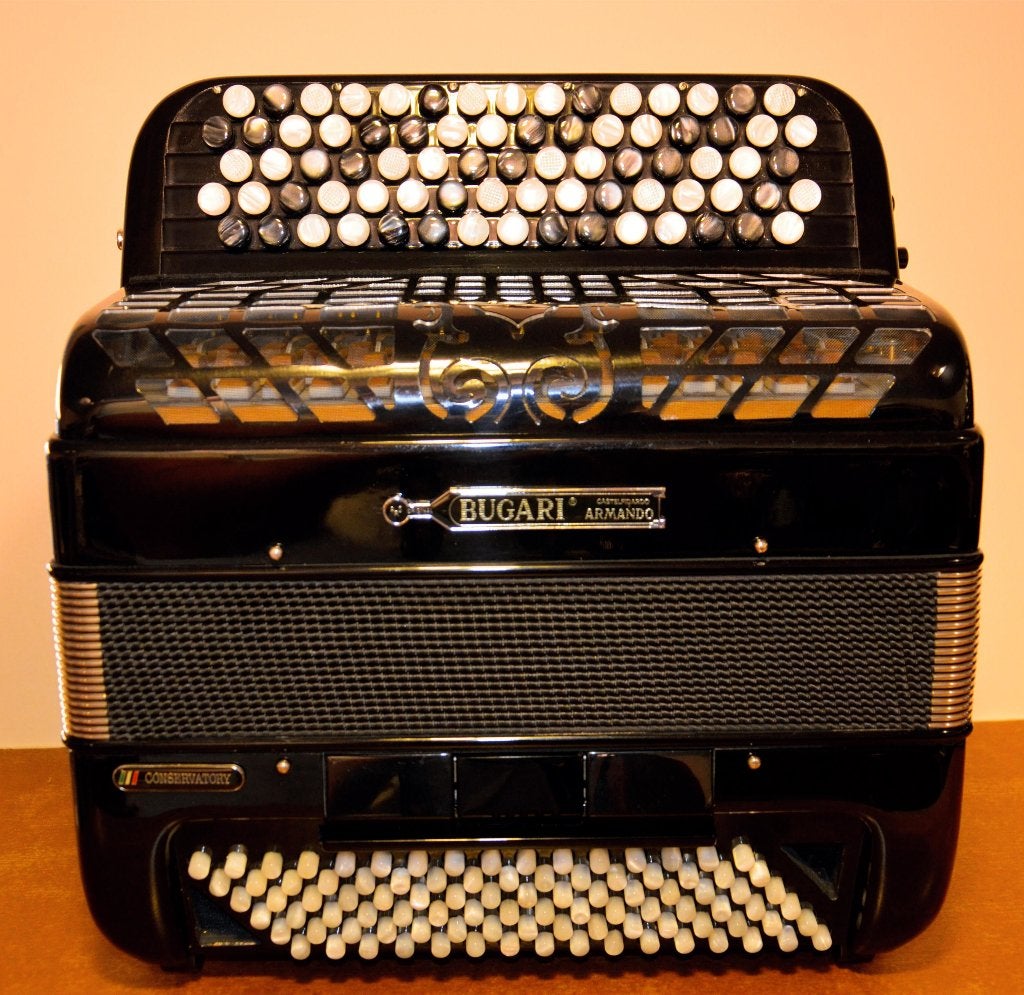 Accordeon Armando Bugari 315J/C, Met koffer, Zo goed als nieuw, 96-bas, Knopaccordeon