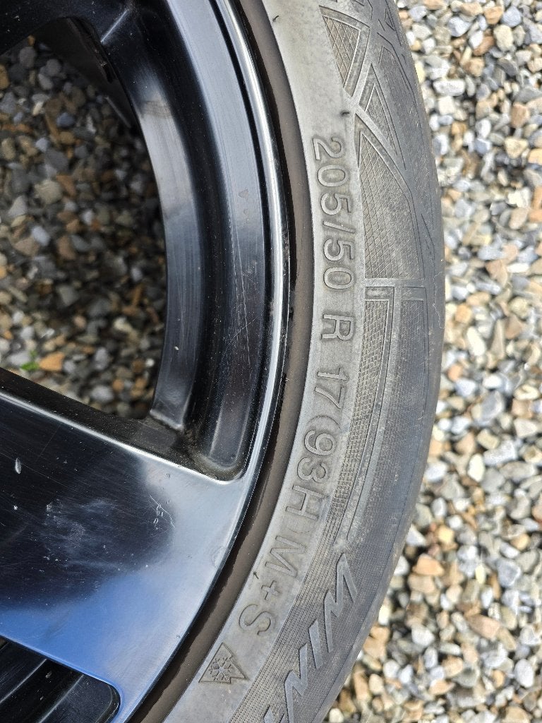 Jantes et pneus 205/50 R17, Ophalen, Gebruikt, Banden en Velgen, 17 inch