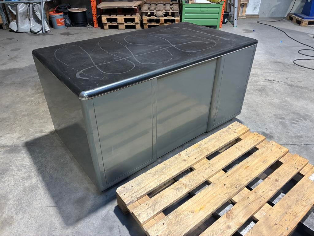 Metalen retro bureau, Tuin en Terras, Ophalen, Gebruikt, Metaal