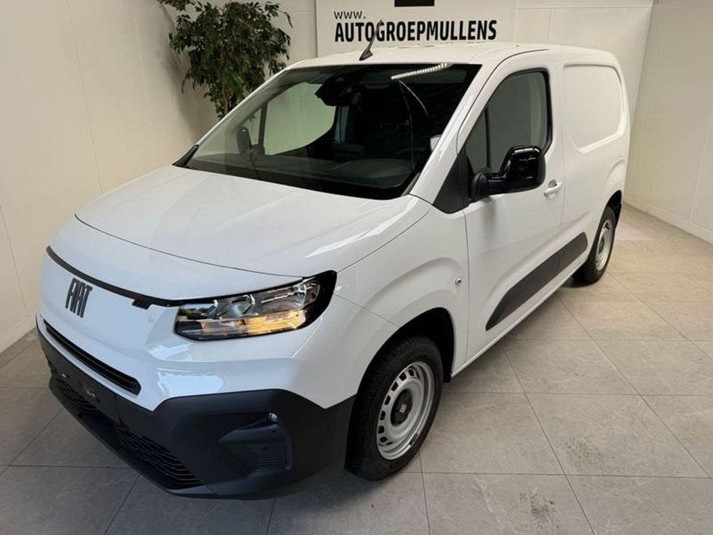 Fiat Doblo BlueHDi S&S L1, Monovolume, 140 g/km, https://public.car-pass.be/vhr/55e4ea0f-b598-464b-8bdf-d6643738d507, Wit