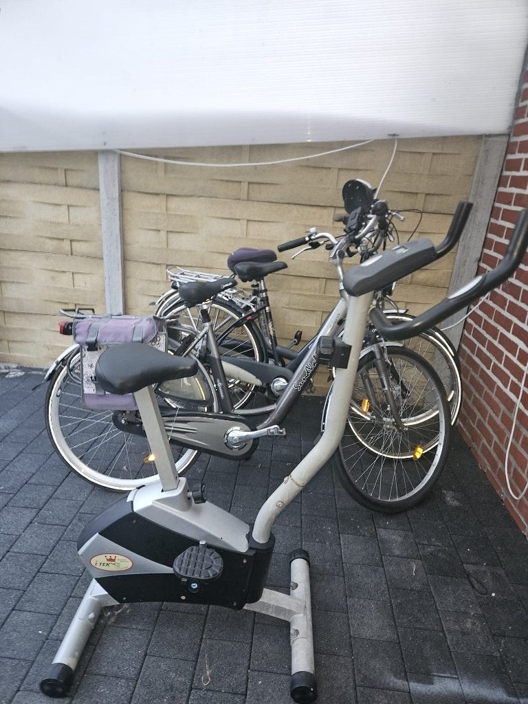 Sportfiets (fitness fiets)  te koop, Sport en Fitness, Fitnessmaterialen, Ophalen, Gebruikt, Buik, Overige typen