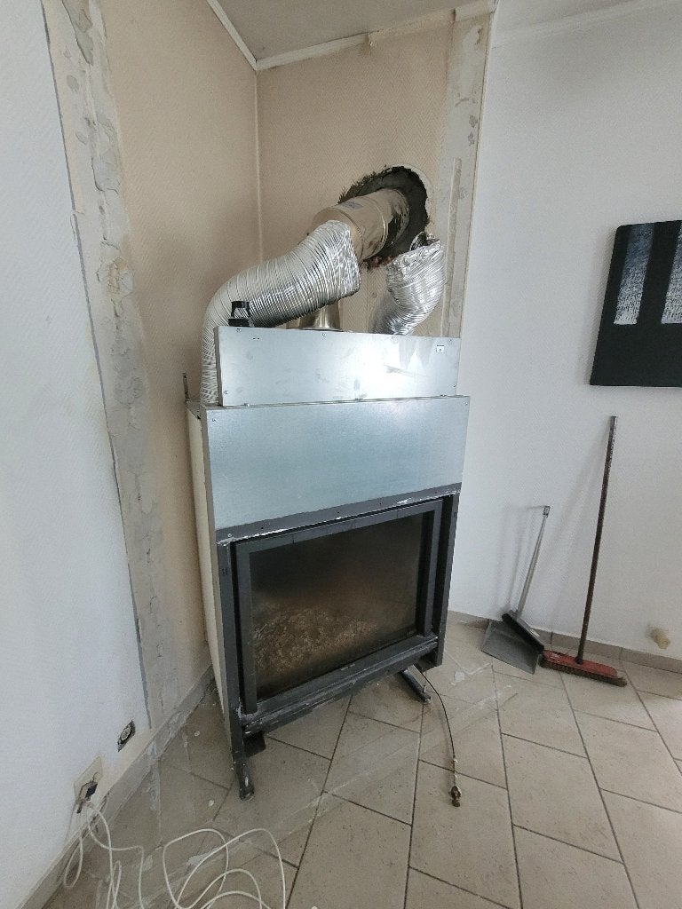 Poêle à bois STUV modèle encastrable, vitre d'insert, Maison & Meubles, Poêles, Utilisé, Poêle à bois, Bois, Enlèvement