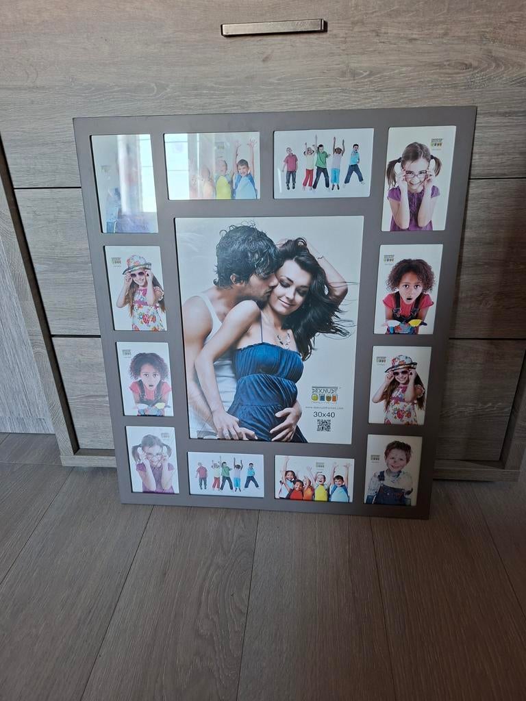 Grote fotokader, Ophalen