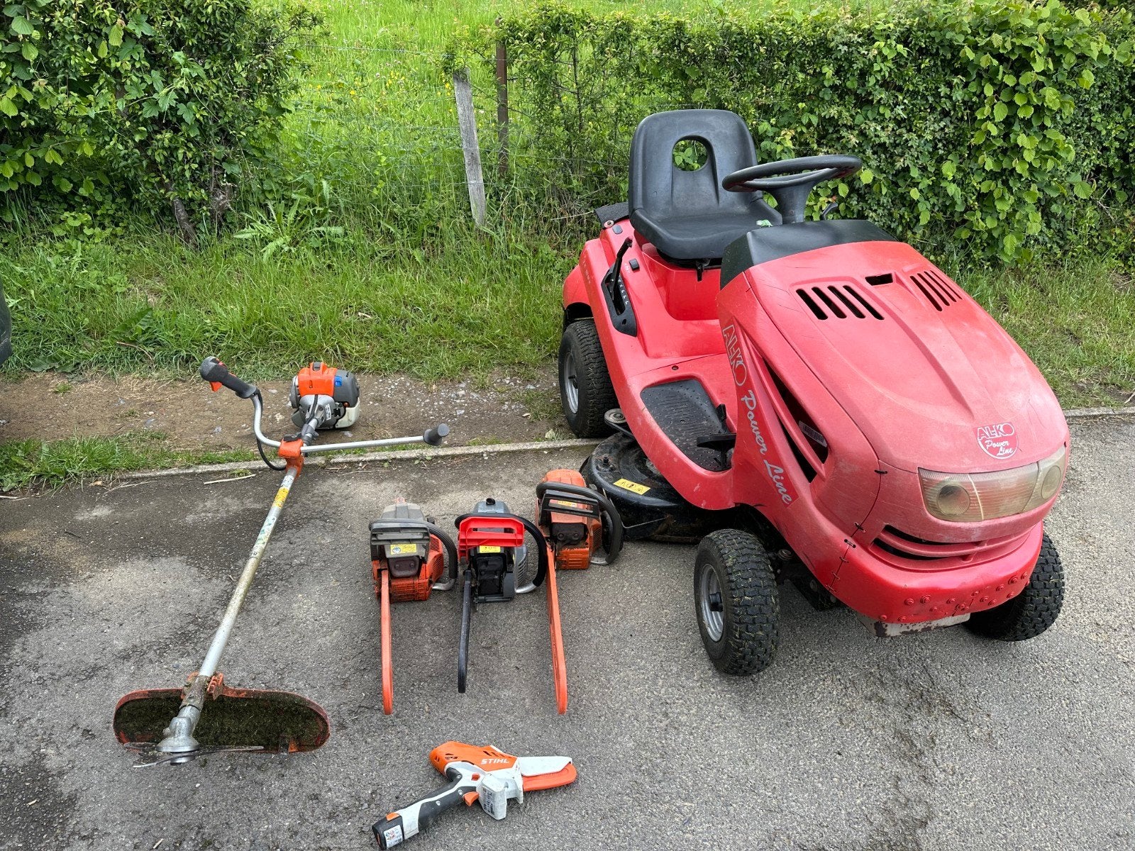 tracteur tondeuse, Alko, Tondeuses à gazon à essence, Utilisé, Bac de ramassage