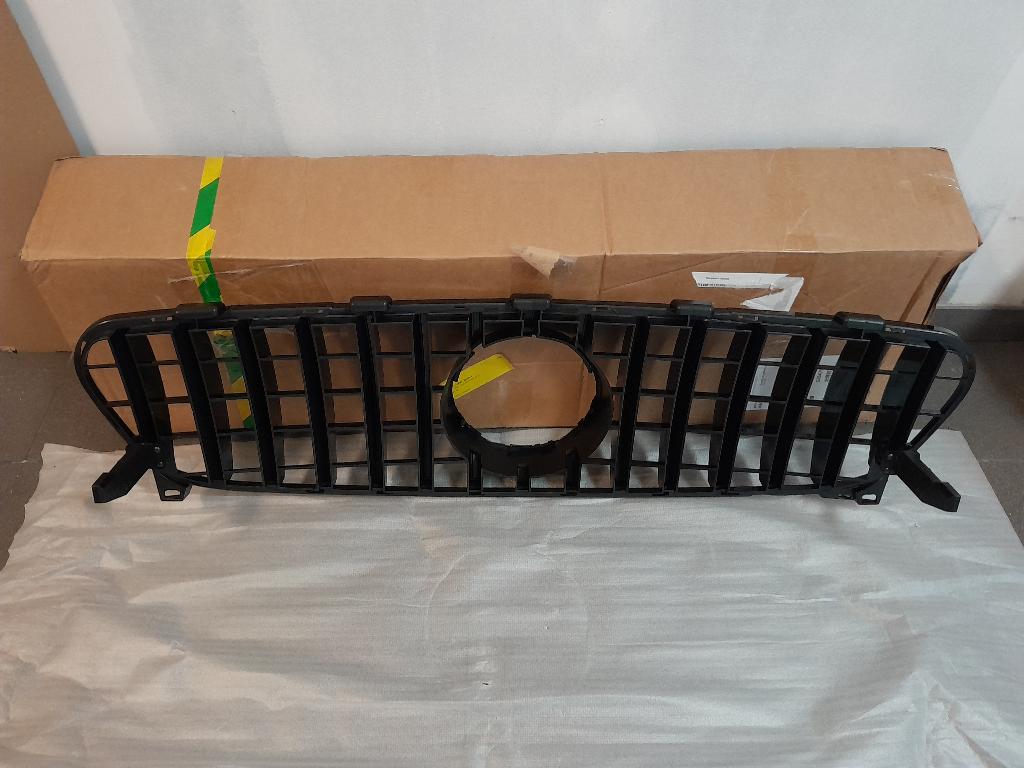 Grill Mercedes GLA 180 X156 AMG, Auto-onderdelen, Ophalen, Voor, Mercedes-Benz, Nieuw